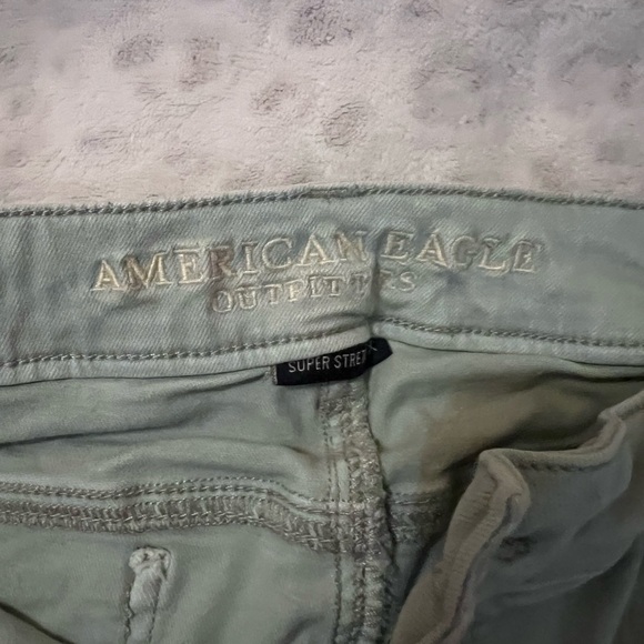 Women mint green capris jeans size 18 American eagle ankle length - Picture 3 of 4